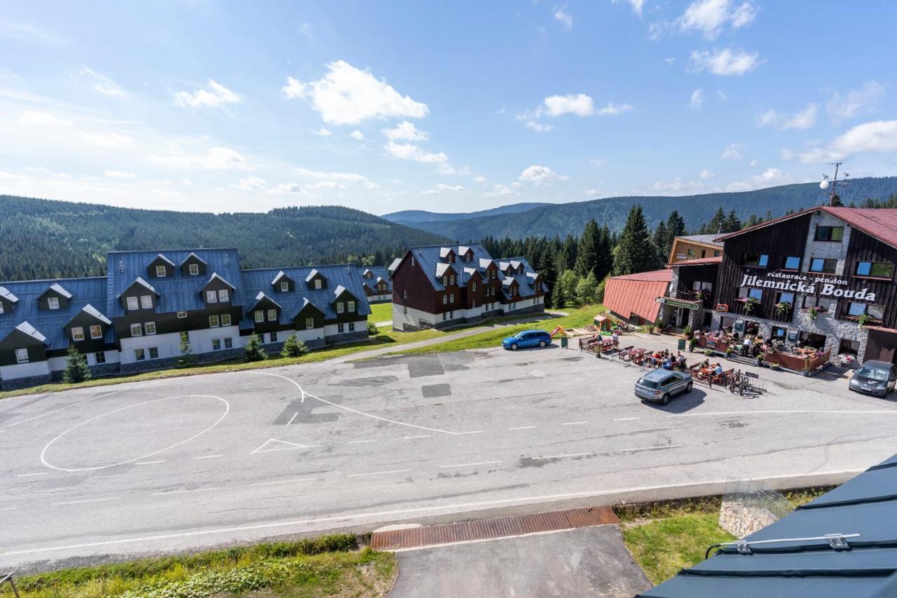 Apartman Horni Misecky - Luxusni Ubytovani Pro Dve Rodiny S Detmi Eksteriør billede